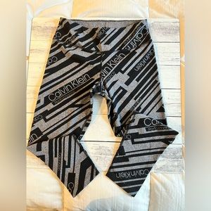 Calvin Klein ladies Lg workout pants